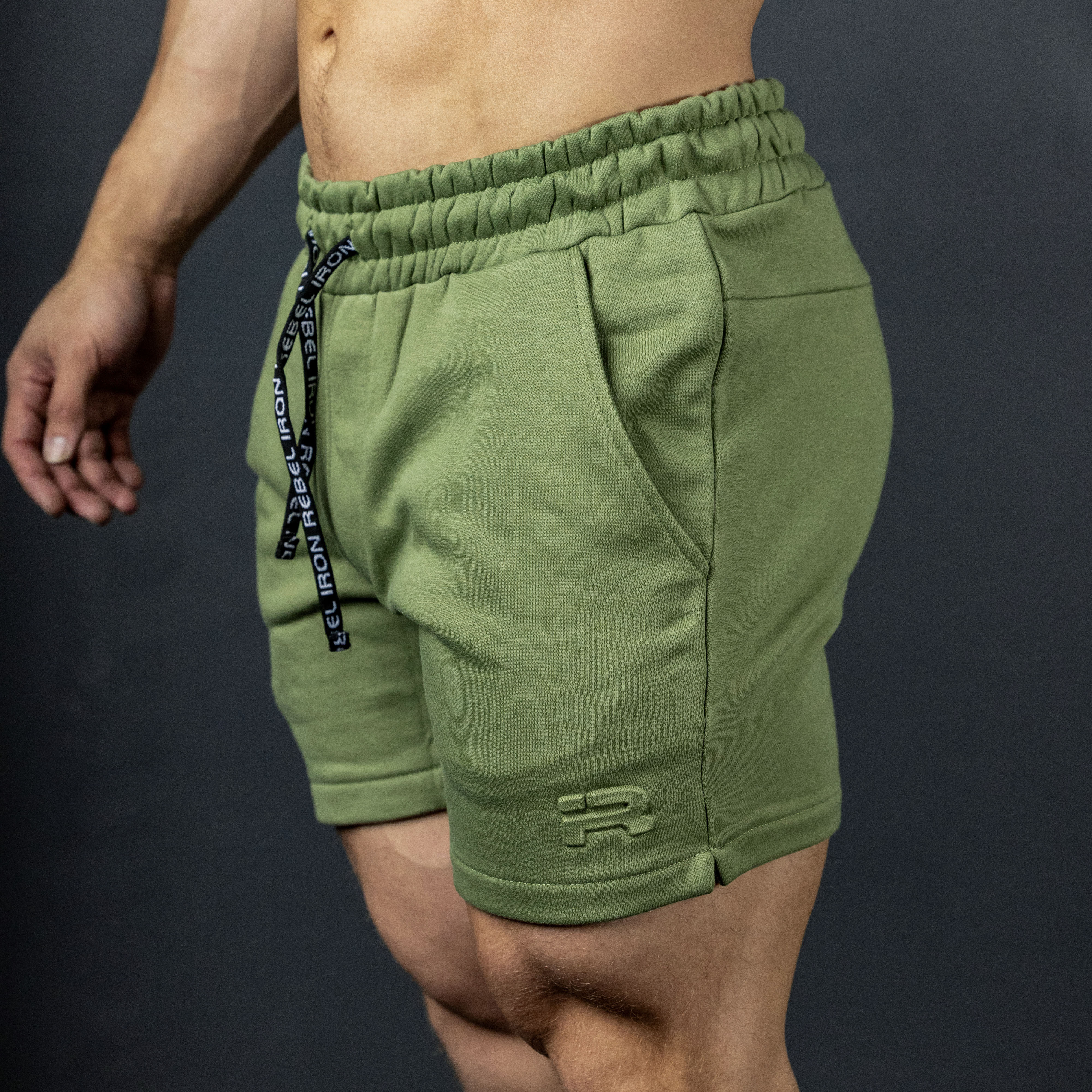 Embossed Short (Crocodile)