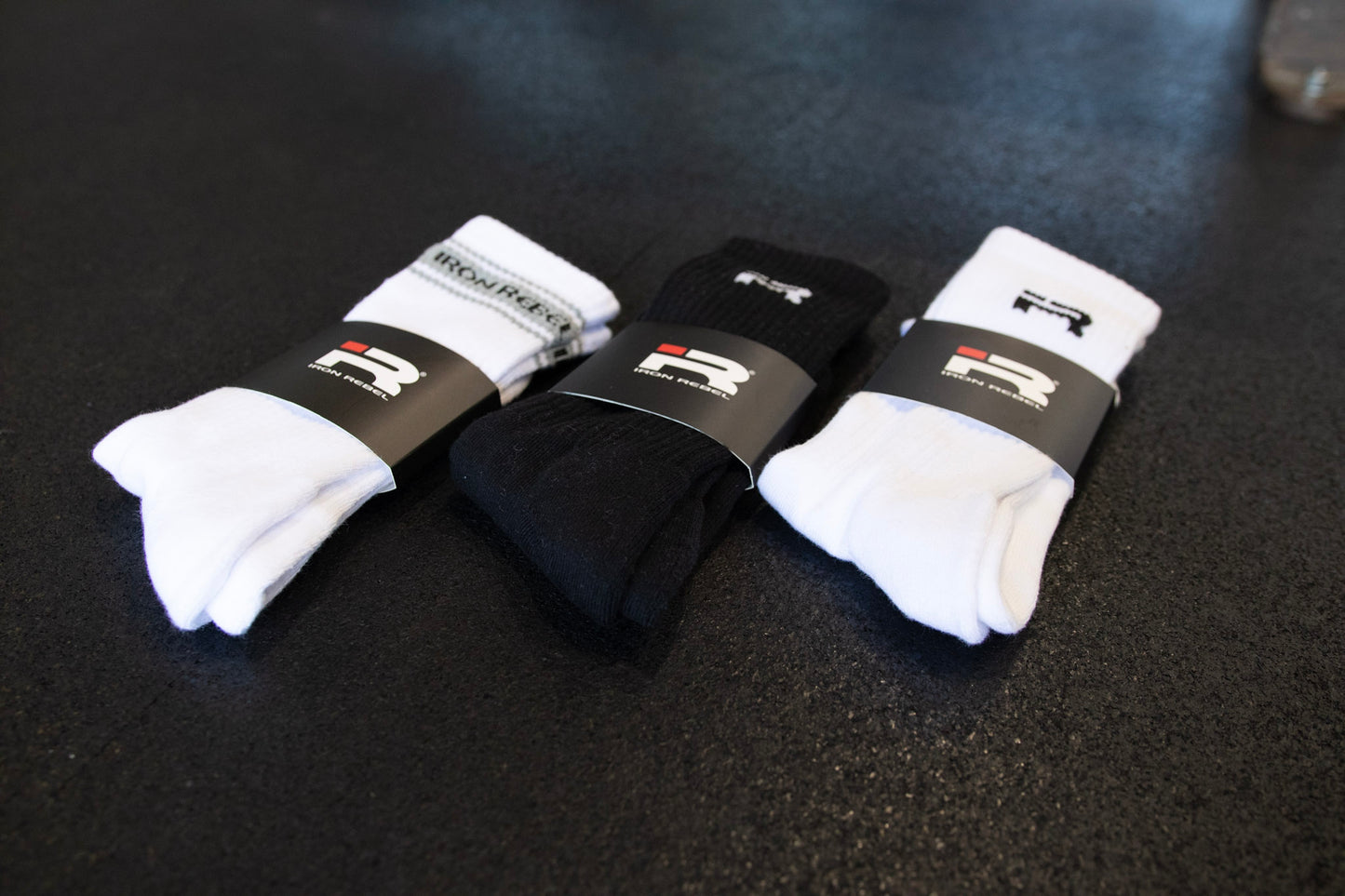 IR Logo Crew Socks (Black)