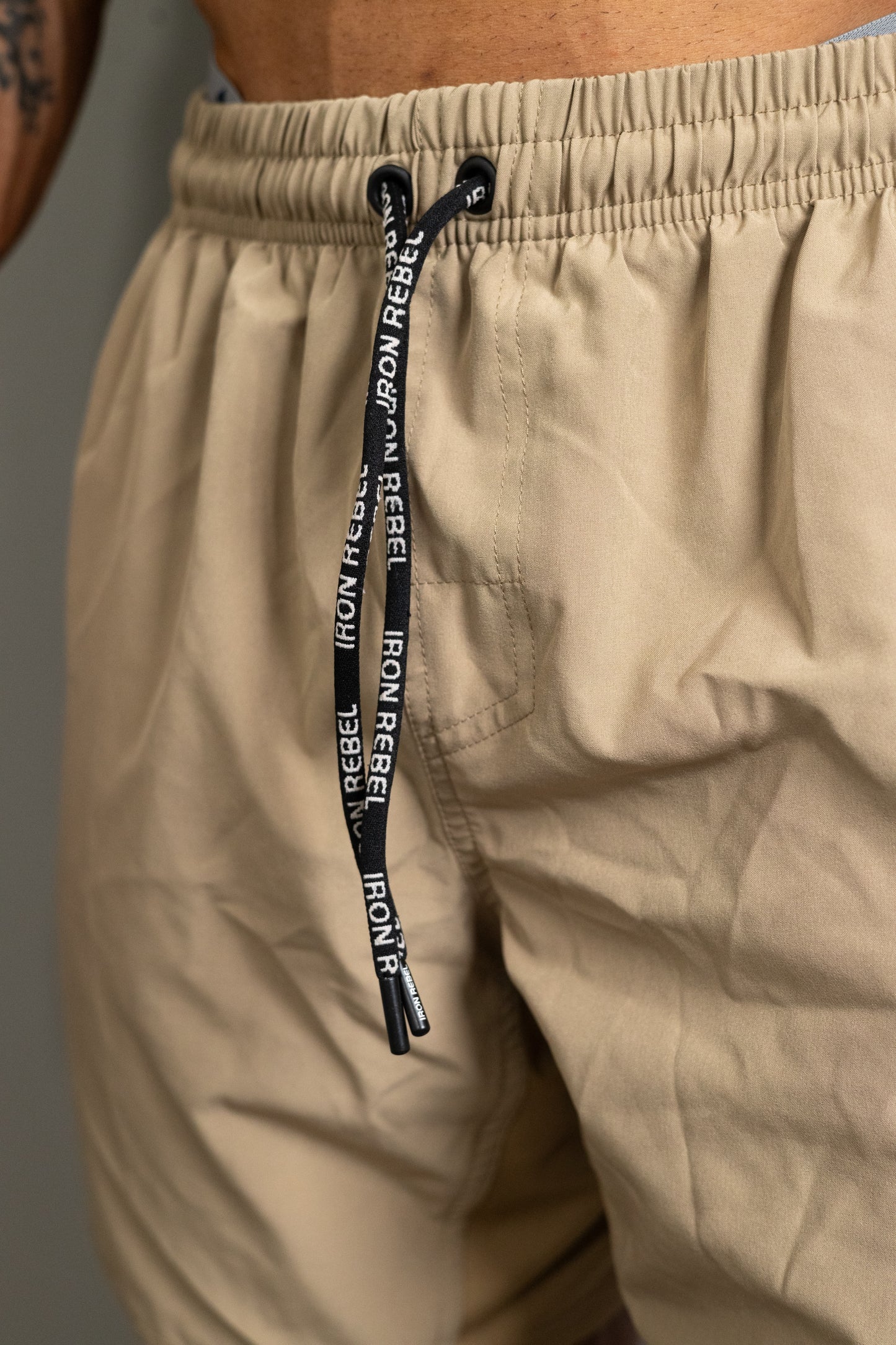 IR Tech Shorts (Khaki)