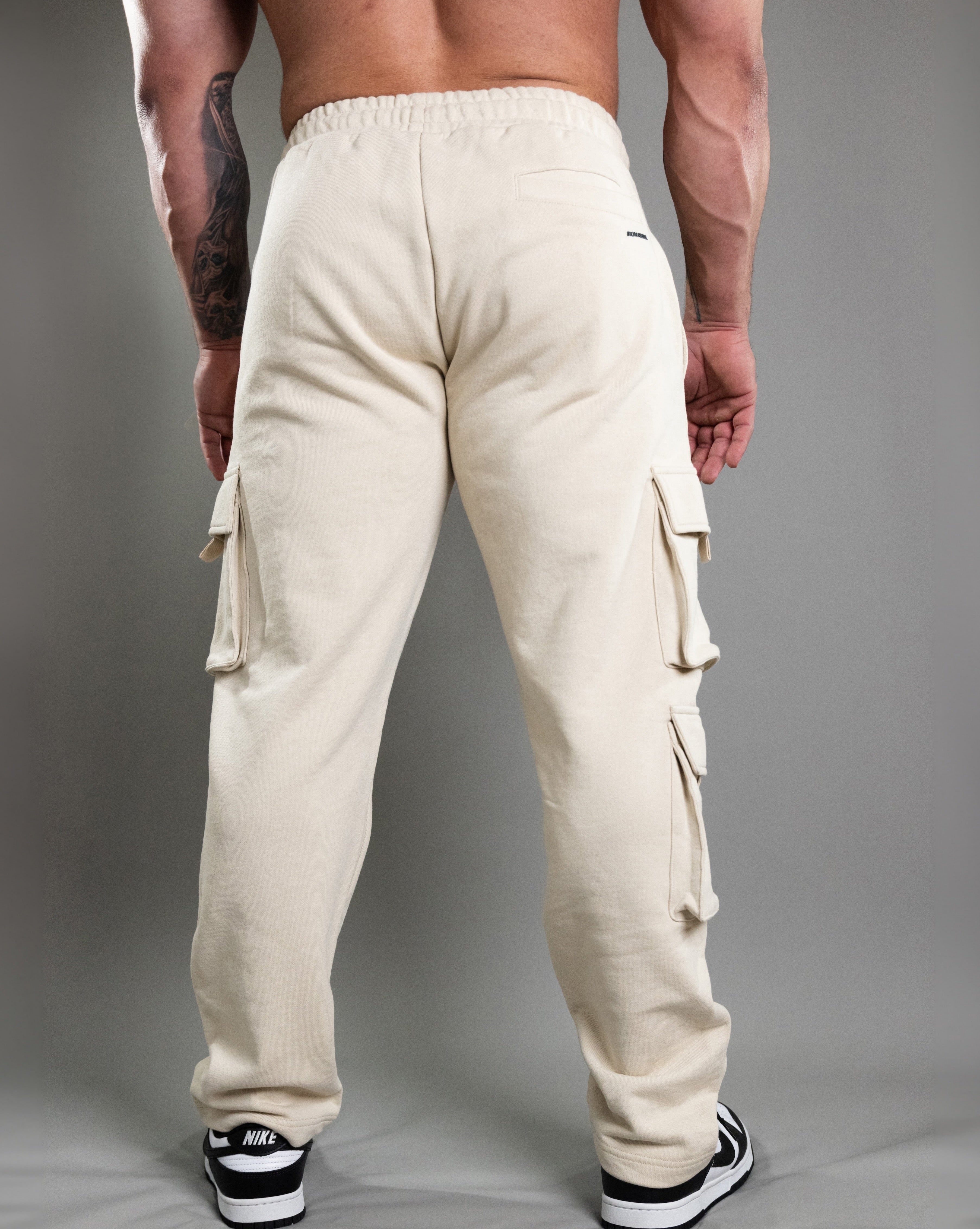 Adapt Cargo Sweatpants (Oat)